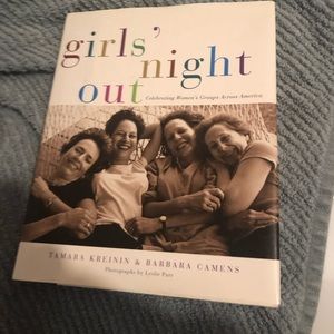 Autographed? Girls’ Night Out Hardback Book-  679 $12 or 🎉